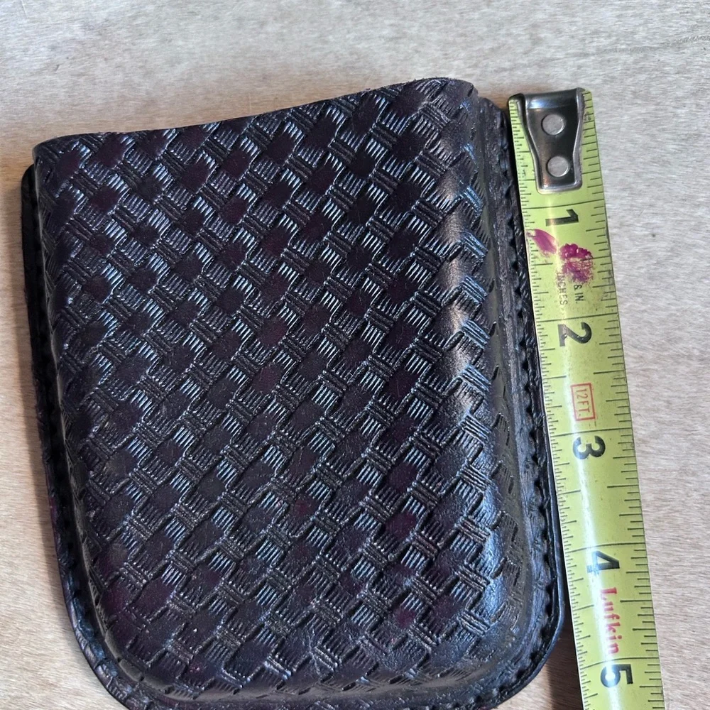 High Quality Leather Phone Holder / Clip